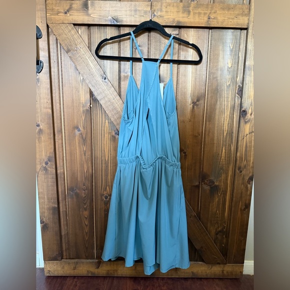 NWT Halara Womens Play It My Way T-Back Dress Stretch Sz LG Athleisure Sea Foam - Picture 5 of 8